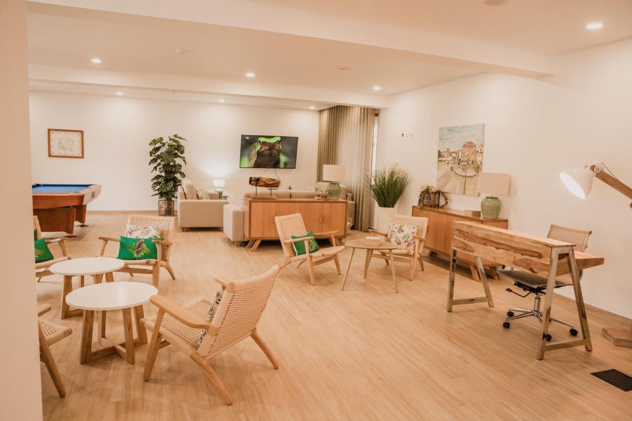 Hotel Neptuno 아토우기아다발레이아 외부 사진
