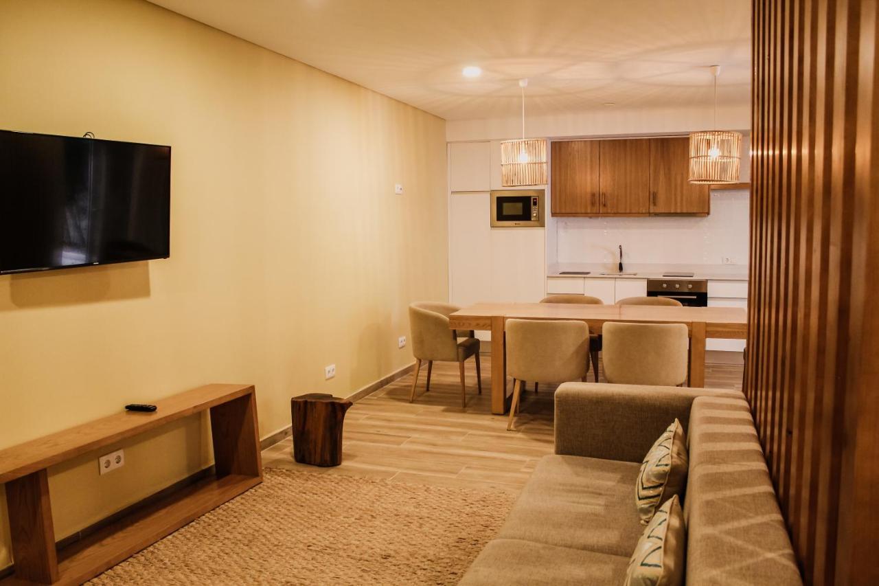 Hotel Neptuno 아토우기아다발레이아 외부 사진